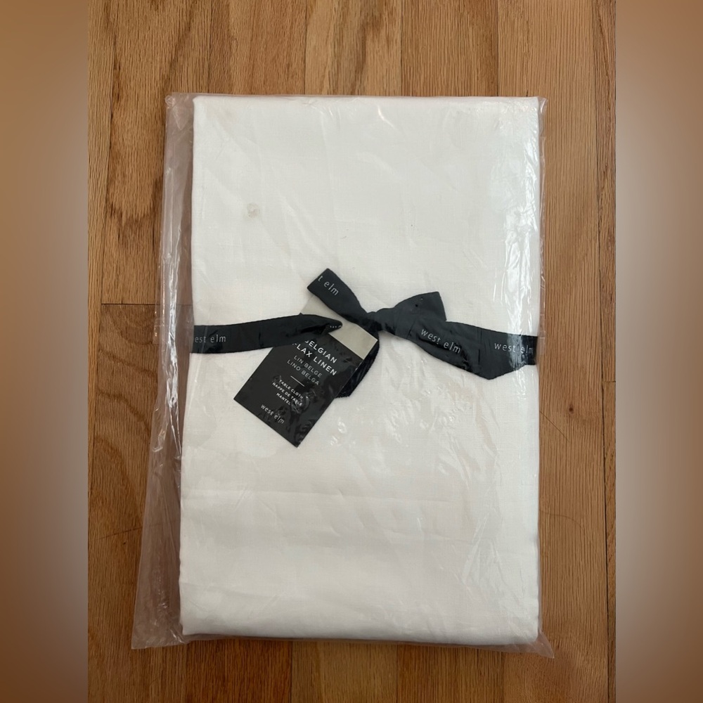 West Elm Belgian Linen Tablecloth Stone White